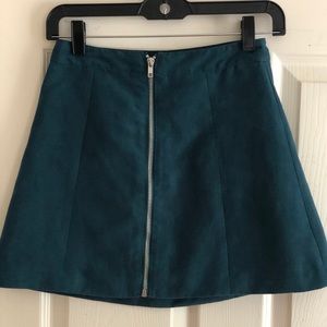 H&M Size 4 Velvet Zip Mini Skirt